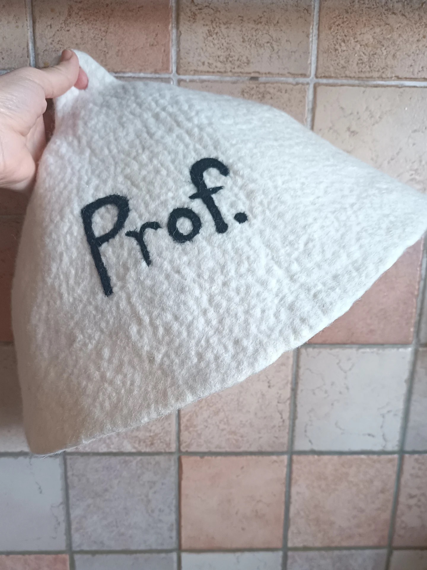Woolkica filc kapa za saunu — personalizovana Prof.